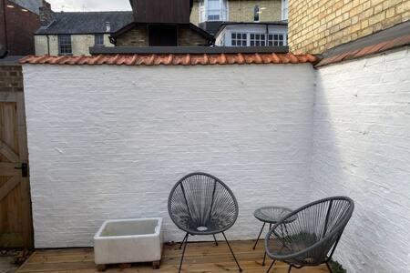 Quaint 2 Bed Cottage In The Heart Of Cambridge מראה חיצוני תמונה